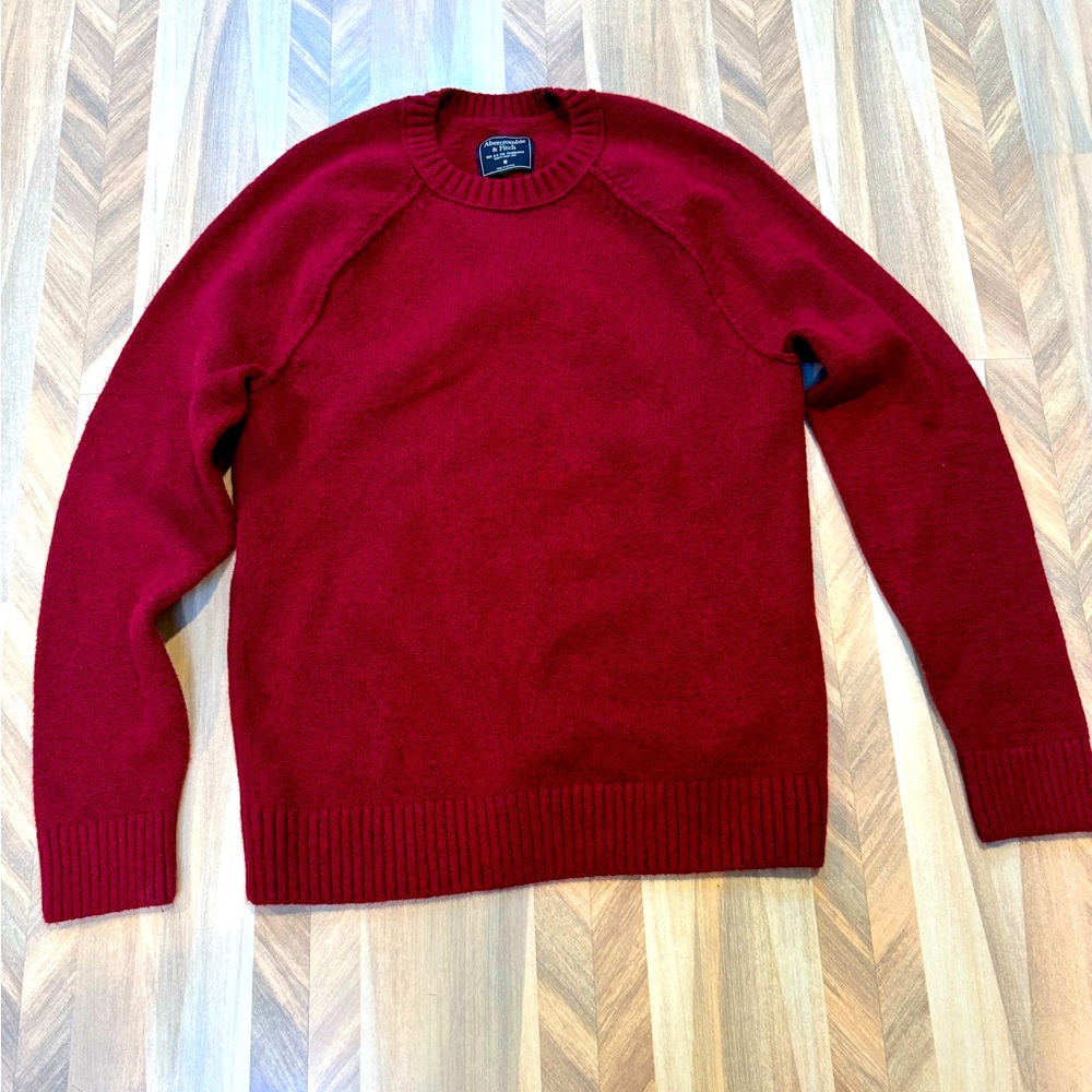 Abercrombie & Fitch Sweater